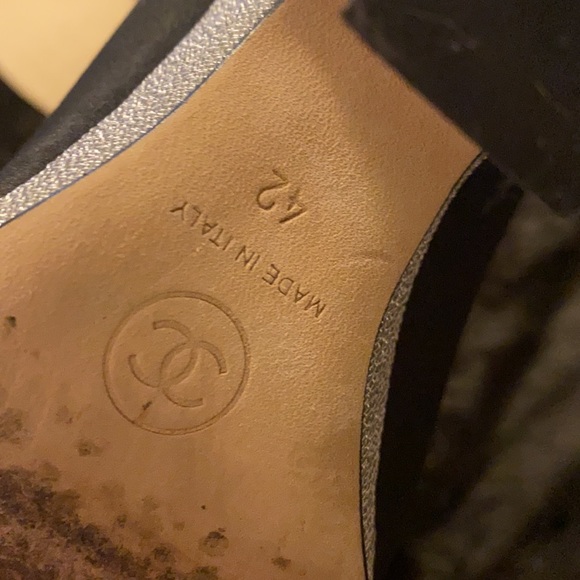 CHANEL - Picture 7 of 11